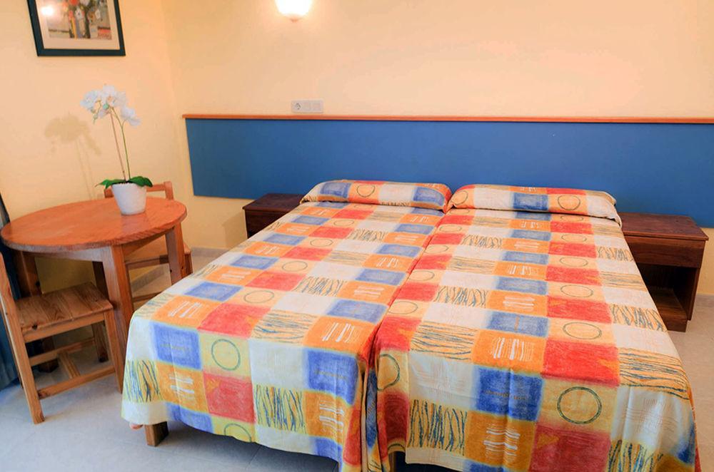 Aparthotel Vibra Del Mar - Adults Only San Antonio  Eksteriør billede
