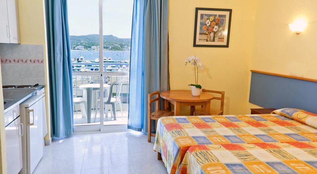 Aparthotel Vibra Del Mar - Adults Only San Antonio  Eksteriør billede